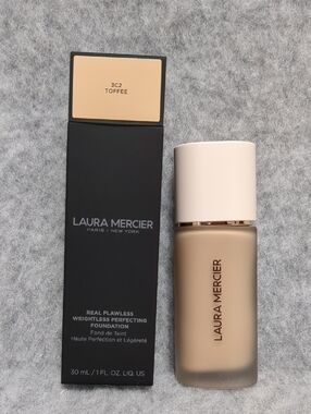 Laura Mercier Real Flawless Weightless Perfecting Foundation NIB 3C2 TOFFEE 1OZ
